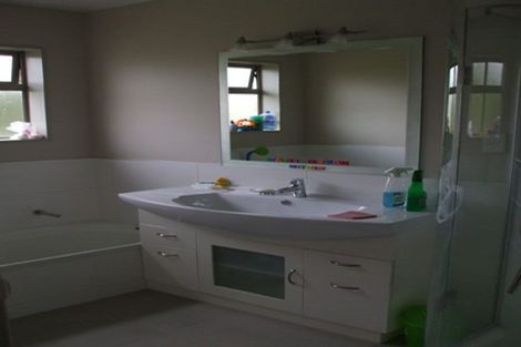 Photo of property in 15 Sophies Way, Papamoa Beach, Papamoa, 3118