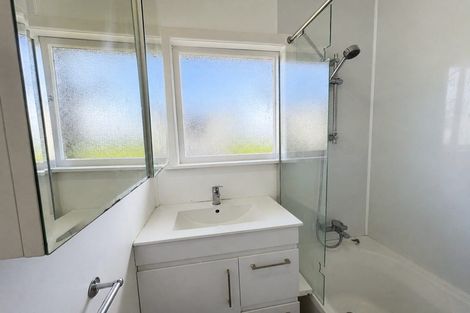 Photo of property in 9 Surrey Street, Manurewa, Auckland, 2102
