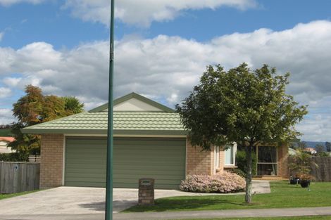 Photo of property in 32 Pelorus Street, Welcome Bay, Tauranga, 3112