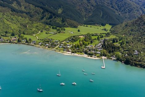 Photo of property in 9e Lady Cobham Grove, Anakiwa, Linkwater, 7281