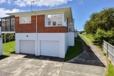 Photo of property in 5/174 East Coast Road, Forrest Hill, Auckland, 0620
