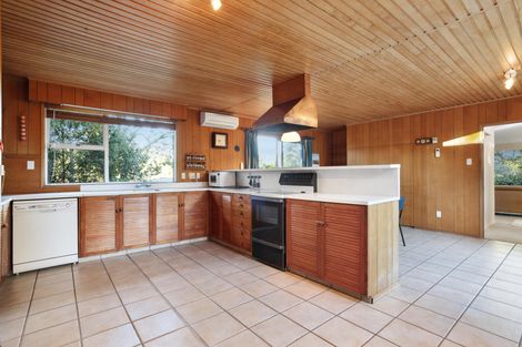 Photo of property in 278 Henderson Valley Road, Henderson Valley, Auckland, 0612