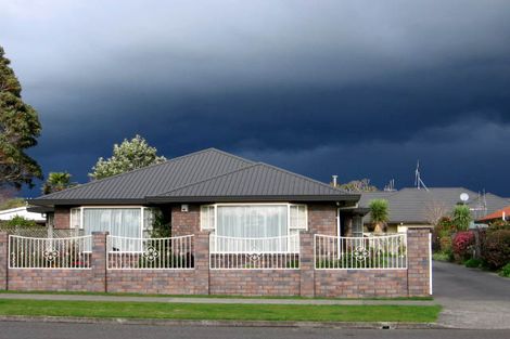 Photo of property in 19 Racecourse Road, Awapuni, Palmerston North, 4412