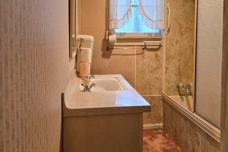 Photo of property in 29 Kahikatea Street, Inglewood, 4330