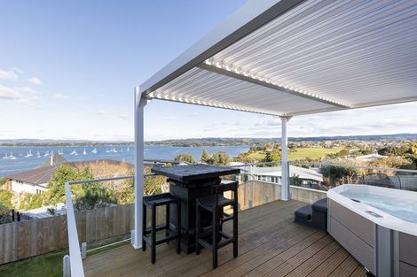 Photo of property in 35 Coppelia Avenue, Omokoroa, 3114