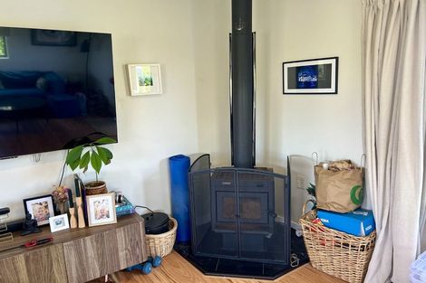 Photo of property in 9 Point Street, Raglan, 3225