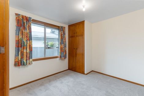 Photo of property in 2/77 Roberta Drive, Somerfield, Christchurch, 8024