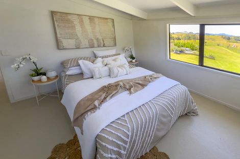 Photo of property in 1 Wairimu Way, Waipu, 0582