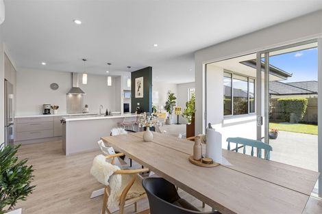 Photo of property in 24 Bamber Crescent, Halswell, Christchurch, 8025