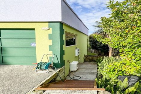 Photo of property in 2/3 Oban Road, Browns Bay, Auckland, 0630