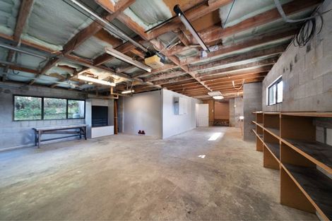 Photo of property in 10 Claverdon Drive, Massey, Auckland, 0614