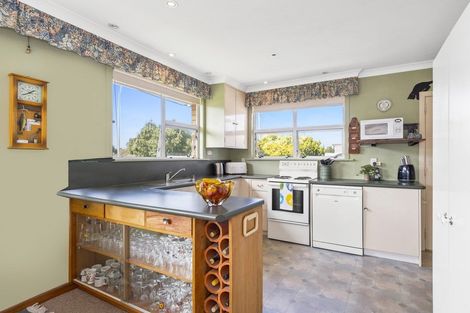 Photo of property in 2 Rimu Street, Gate Pa, Tauranga, 3112