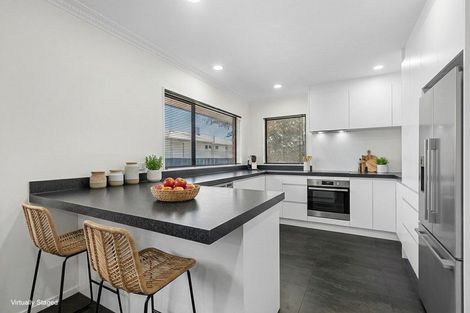 Photo of property in 2/171 Powderham Street, New Plymouth, 4310