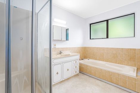 Photo of property in 46 Peterhouse Street, Tawa, Wellington, 5028