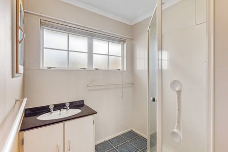 Photo of property in 11 Konini Place, Hawera, 4610