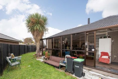 Photo of property in 157 Wainoni Road, Avondale, Christchurch, 8061