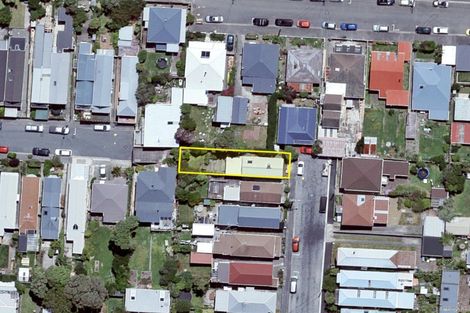 Photo of property in 13 Herald Terrace, Berhampore, Wellington, 6023