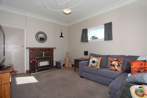 Photo of property in 6 Aorangi Street, Feilding, 4702