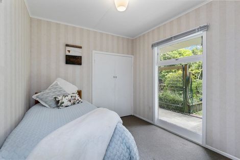 Photo of property in 33 Wright Street, Wainuiomata, Lower Hutt, 5014