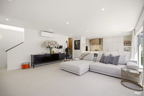 Photo of property in 45 Gracefield Avenue, Christchurch Central, Christchurch, 8013