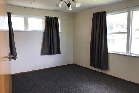 Photo of property in 45 Beazley Avenue, Paparangi, Wellington, 6037
