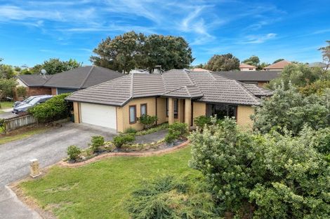 Photo of property in 25 Peninsula Road, Mangere, Auckland, 2022