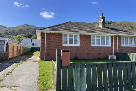 Photo of property in 13 Toomath Street, Naenae, Lower Hutt, 5011
