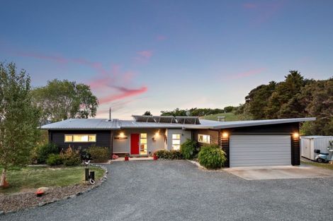 Photo of property in 62 Mccallum Drive, Sandspit, Warkworth, 0982