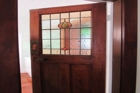 Photo of property in 6 Hurworth Place, College Estate, Whanganui, 4500