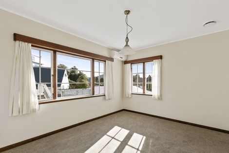 Photo of property in 131 Campbell Street, Karori, Wellington, 6012
