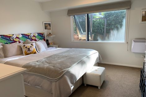 Photo of property in 33 Rebecca Rise, Weymouth, Auckland, 2103