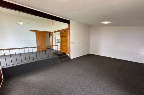 Photo of property in 180 Mahia Road, Wattle Downs, Auckland, 2103