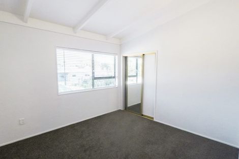 Photo of property in 10 Stuart Place, Blagdon, New Plymouth, 4310