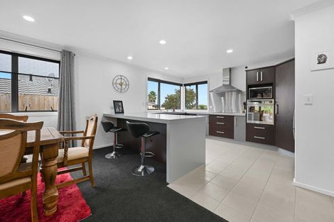 Photo of property in 5 Millennium Heights, Flagstaff, Hamilton, 3210