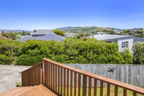 Photo of property in 21 Richard Street, Titahi Bay, Porirua, 5022