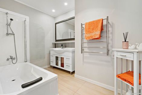 Photo of property in 13 Clark Road, Pahurehure, Papakura, 2113