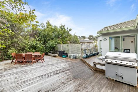 Photo of property in 50 Bronzewing Terrace, Unsworth Heights, Auckland, 0632