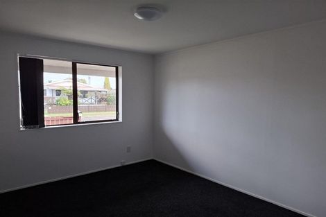 Photo of property in 4a Kentucky Crescent, Nawton, Hamilton, 3200