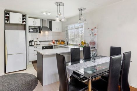 Photo of property in 120 Boundary Road, Clover Park, Auckland, 2019