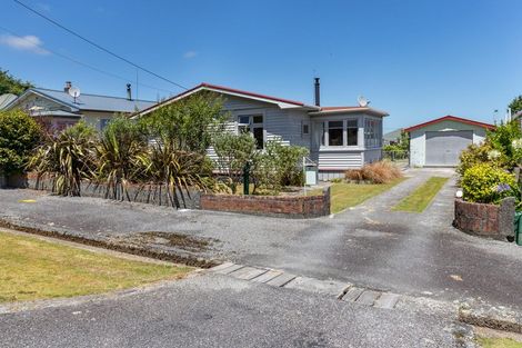 Photo of property in 20 Ashmore Avenue, Cobden, Greymouth, 7802