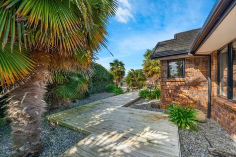 Photo of property in 14 Cherie Close, Rototuna, Hamilton, 3210