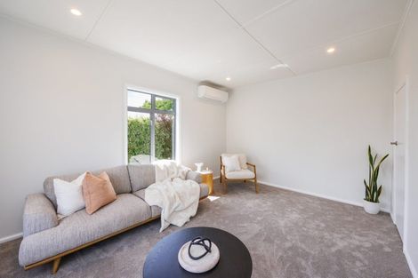 Photo of property in 25 Brightwater Terrace, Terrace End, Palmerston North, 4410