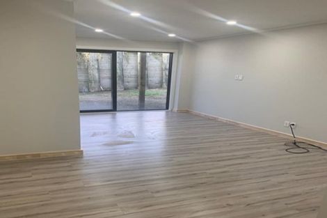 Photo of property in 11 Wyon Way, Flat Bush, Auckland, 2016