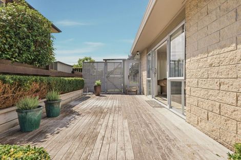 Photo of property in 1 Omanu Court, Mount Maunganui, 3116