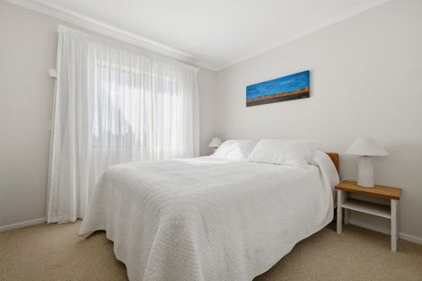 Photo of property in 18 Vanderbilt Place, Welcome Bay, Tauranga, 3112