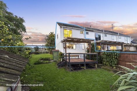 Photo of property in 7/108 West Coast Road, Glen Eden, Auckland, 0602