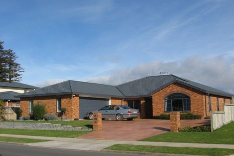 Photo of property in 9 Nottingham Drive, Hamilton East, Hamilton, 3216