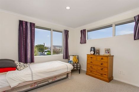 Photo of property in 3a Bradshaw Terrace, Riccarton, Christchurch, 8011