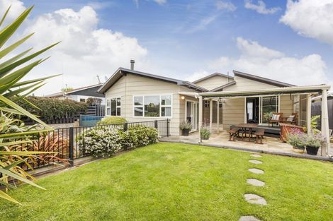 Photo of property in 57 Fairview Avenue, Feilding, 4702