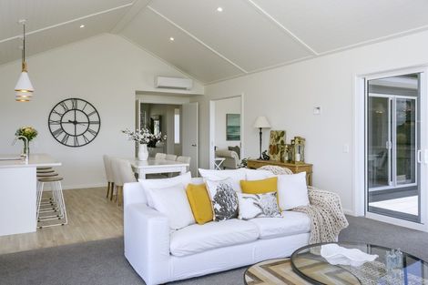 Photo of property in 64 Kittyhawk Drive, Kinloch, Taupo, 3377